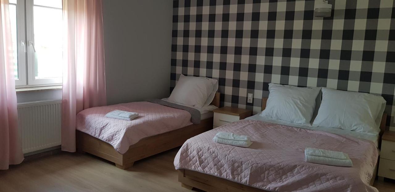 Apartamenty Maja -Pokoje - Domy Wakacyjne -Basen Podgrzewany -Jacuzzi - Sauna Леба Экстерьер фото