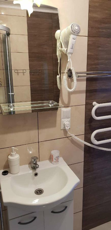 Apartamenty Maja -Pokoje - Domy Wakacyjne -Basen Podgrzewany -Jacuzzi - Sauna Леба Экстерьер фото